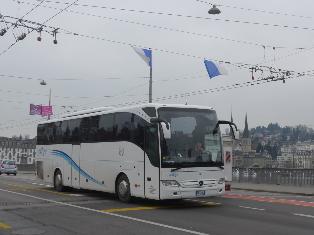 (189'329) - Aus Italien: atp, Formia - FB-273 RC - Mercedes am 17. M�rz 2018 in Luzern, Bahnhofbr�cke