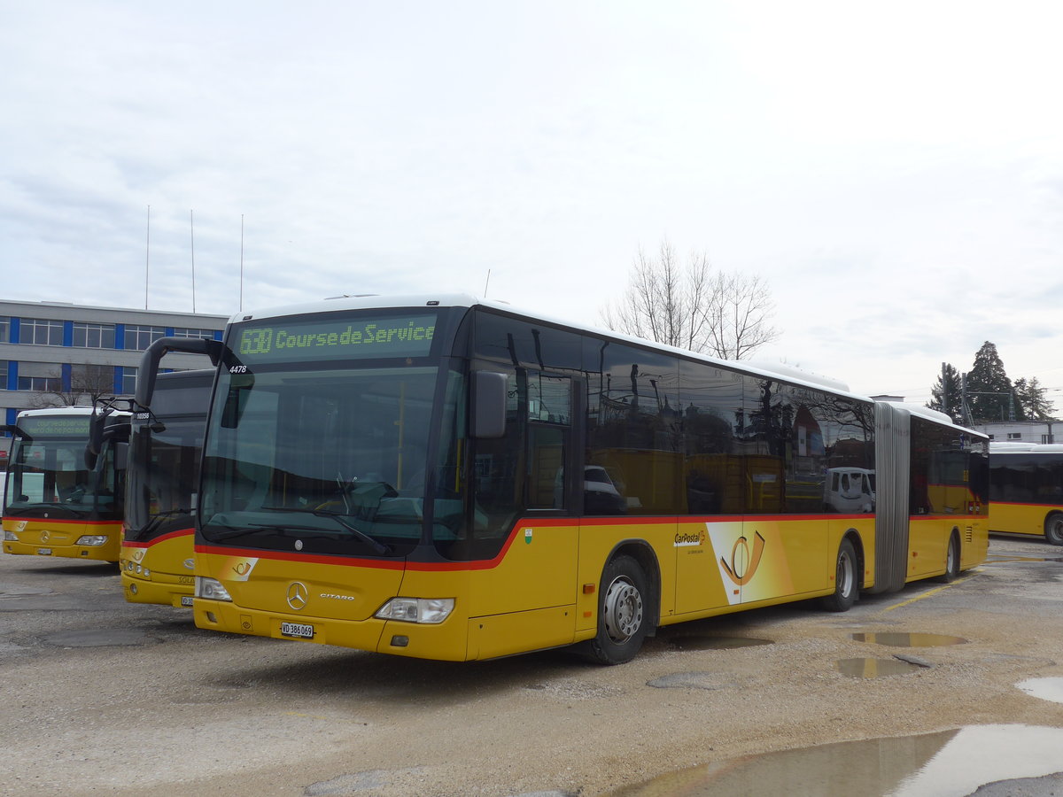 (189'971) - CarPostal Ouest - VD 386'069 - Mercedes am 2. April 2018 in Yverdon, Garage