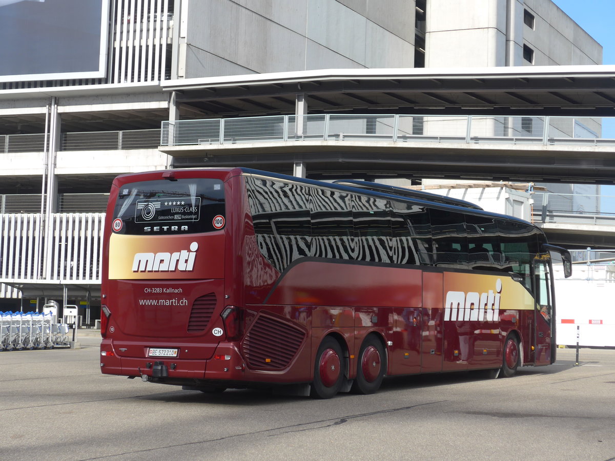 (190'129) - Marti, Kallnach - Nr. 10/BE 572'210 - Setra am 15. April 2018 in Z�rich, Flughafen