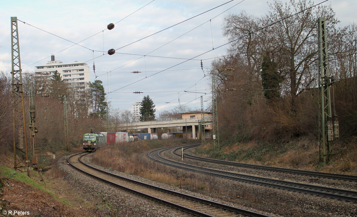 193 234-2  OFFROAD  mit KLV bei der Einfahrt in Rangierbahnhof Nürnberg. 17.02.24