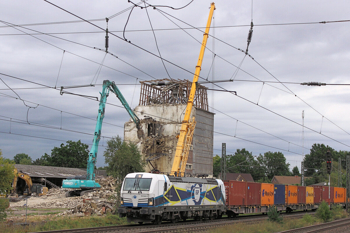193 848-9 EGP mit Seekisten Richtung Bremen. Tostedt, 17.08.2026.