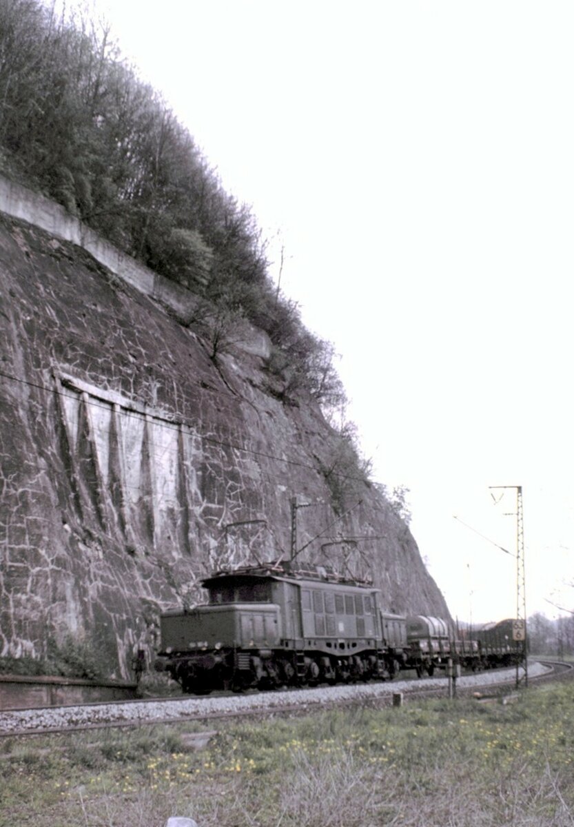 194 auf der Geislinger Steige am 25.04.1981.