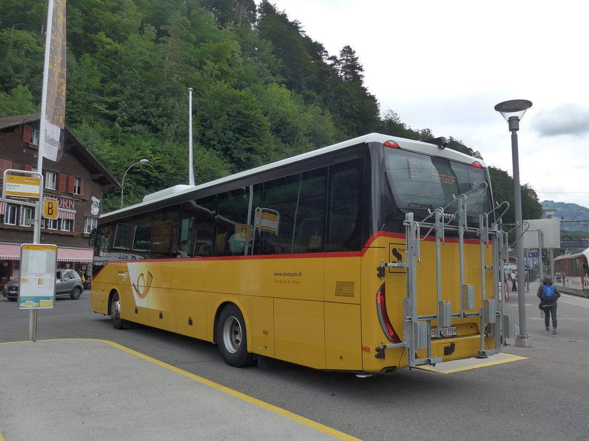 (195'001) - Fl�ck, Brienz - Nr. 9/BE 156'358 - Iveco am 21. Juli 2018 beim Bahnhof Brienz