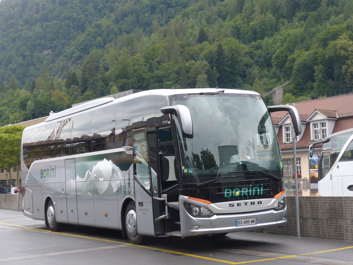 (195'019) - Aus Frankreich: Borini, Megve - EG 495 WN - Setra am 21. Juli 2018 beim Bahnhof Interlaken Ost