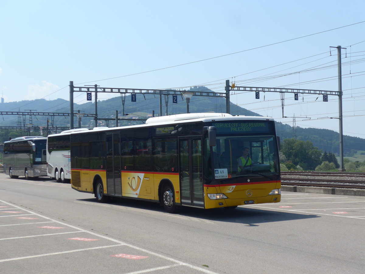 (195'565) - Aus Liechtenstein: Sch�dler, Triesenberg - Nr. 71/FL 39'871 - Mercedes (ex PostAuto Ostschweiz Nr. 20) am 5. August 2018 beim Bahnhof Pal�zieux