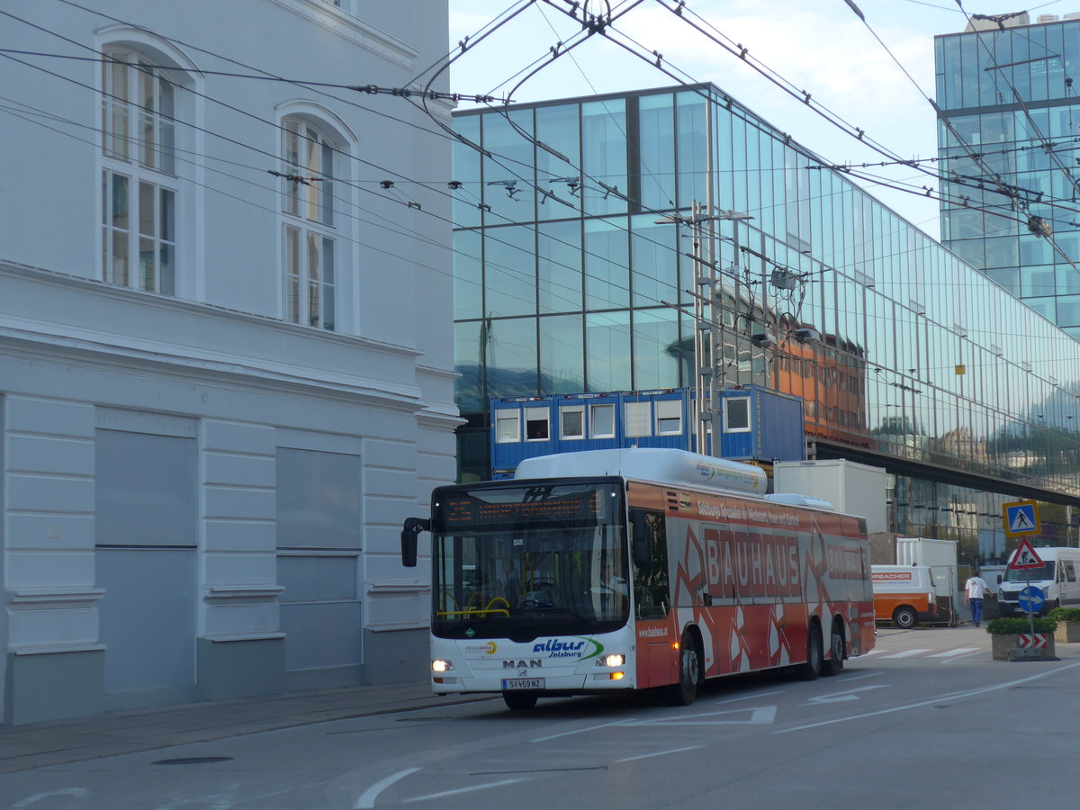 (197'022) - Albus, Salzburg - Nr. L1601/S 459 NZ - MAN am 13. September 2018 beim Bahnhof Salzburg