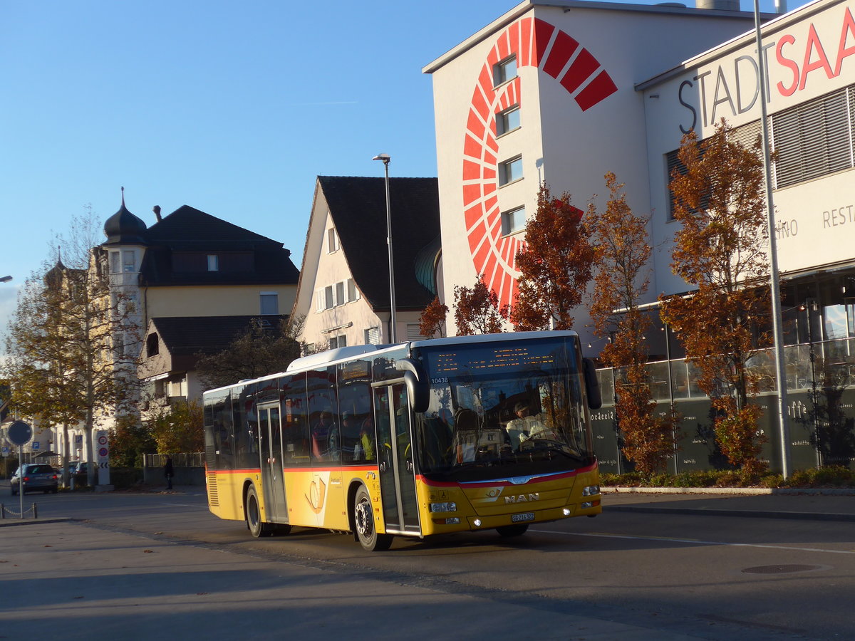 (199'550) - Postautobetriebe Unteres Toggenburg, L�tisburg - SG 214'322 - MAN am 24. November 2018 beim Bahnhof Wil