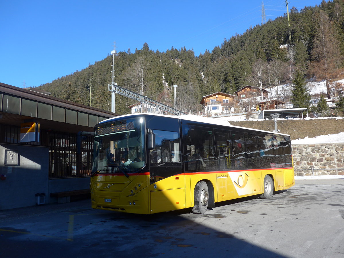 (200'301) - Reptrans, Savognin - GR 48'803 - Volvo am 26. Dezember 2018 beim Bahnhof Tiefencastel