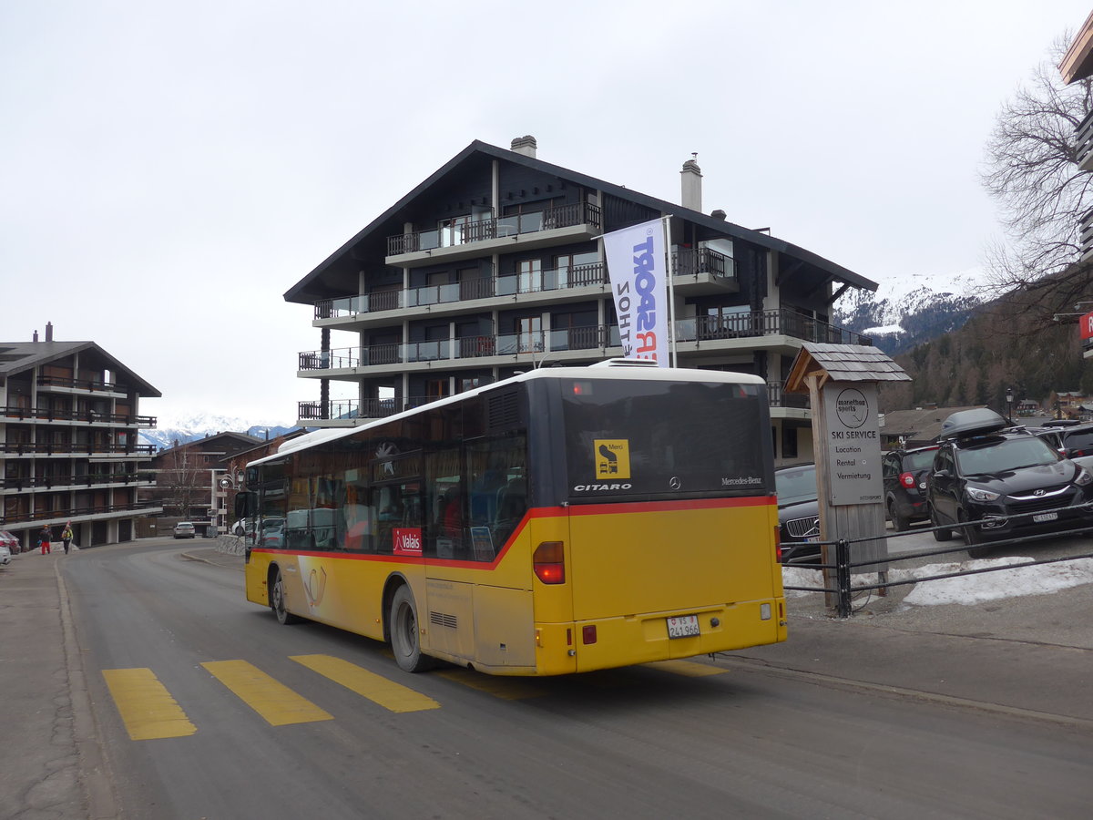 (200'356) - Lathion, Sion - Nr. 12/VS 241'966 - Mercedes (ex PostAuto Wallis) am 30. Dezember 2018 in Haute-Nendaz, T�l�cabine