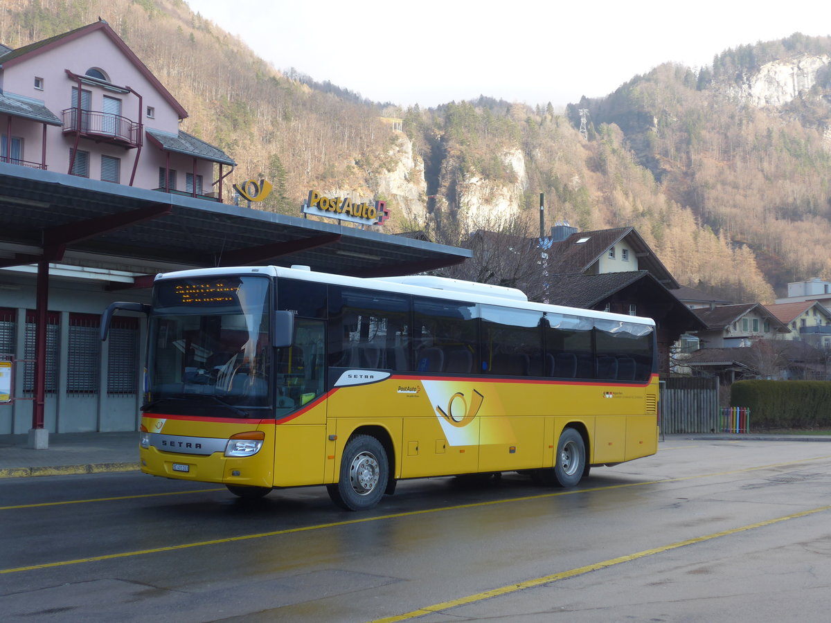 (200'511) - AVG Meiringen - Nr. 63/BE 401'263 - Setra am 1. Januar 2019 in Meiringen, Postautostation