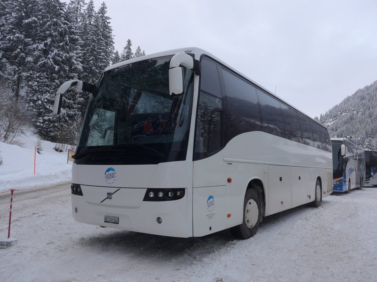 (200'717) - Lman Tours, Prverenges - VD 218'342 - Volvo am 12. Januar 2019 in Adelboden, ASB