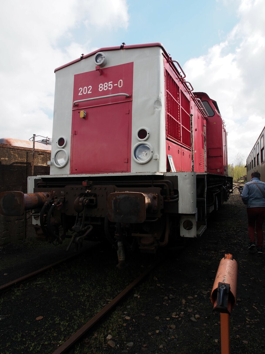 201 885-0 im Sächsischen Eisenbahnmuseum in Chemnitz am 19.04.2017.