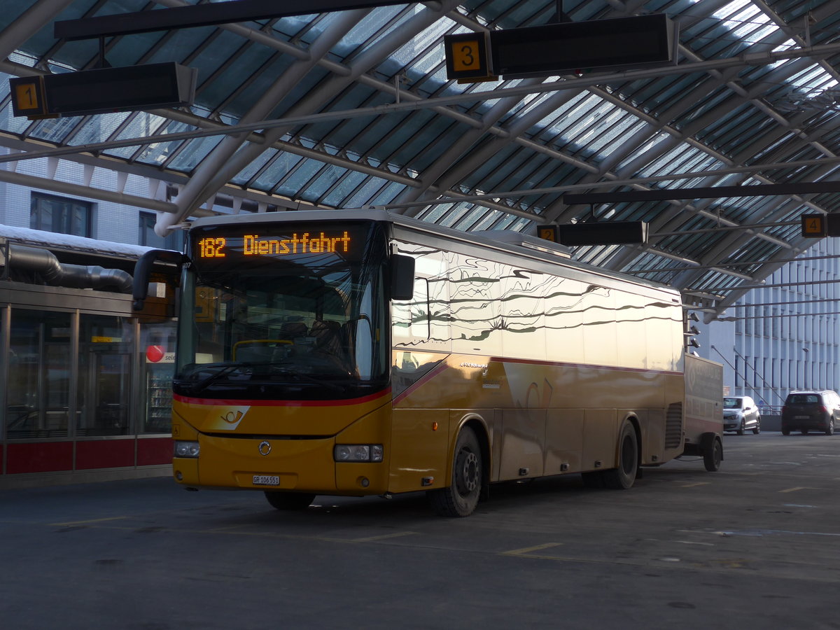 (201'304) - PostAuto Graub�nden - GR 106'551 - Irisbus am 19. Januar 2019 in Chur, Postautostation