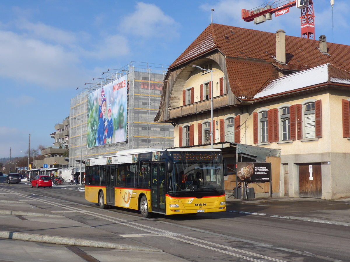 (201'469) - PostAuto Bern - BE 541/BE 675'387 - MAN am 4. Februar 2019 beim Bahnhof M�nsingen