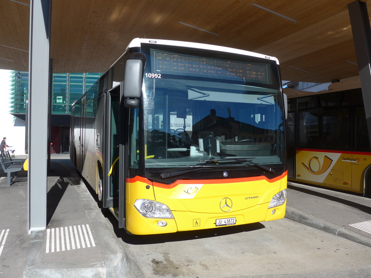 (201'582) - CarPostal Ouest - JU 43'872 - Mercedes am 16. Februar 2019 beim Bahnhof Del�mont