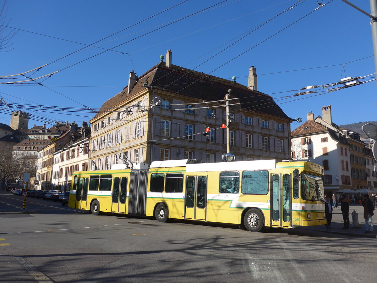 (201'655) - transN, La Chaux-de-Fonds - Nr. 109 - NAW/Hess Gelenktrolleybus (ex TN Neuch�tel Nr. 109) am 16. Februar 2019 in Neuch�tel, Place Pury