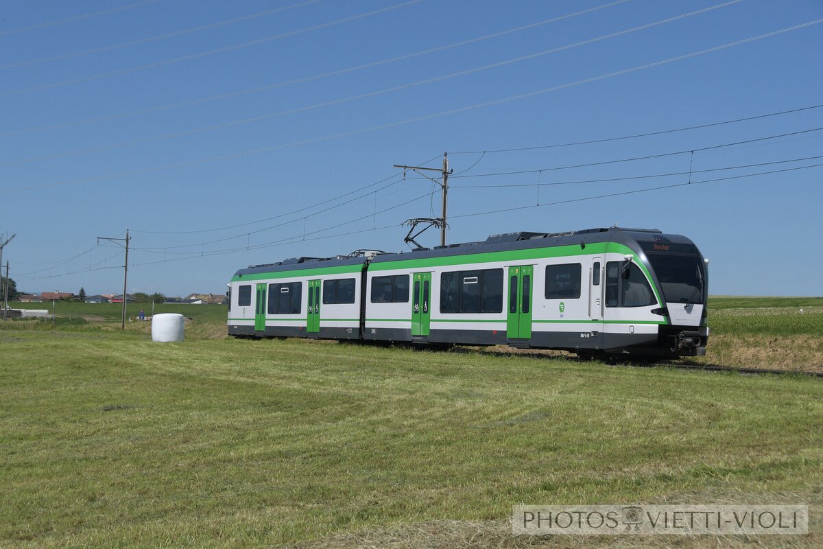 2020-06-23, LEB Echallens
Automotrice Stadler RBe 4/8 49

© la photo vous intéresse merci de me contacter
photos-vietti-violi@ik.me