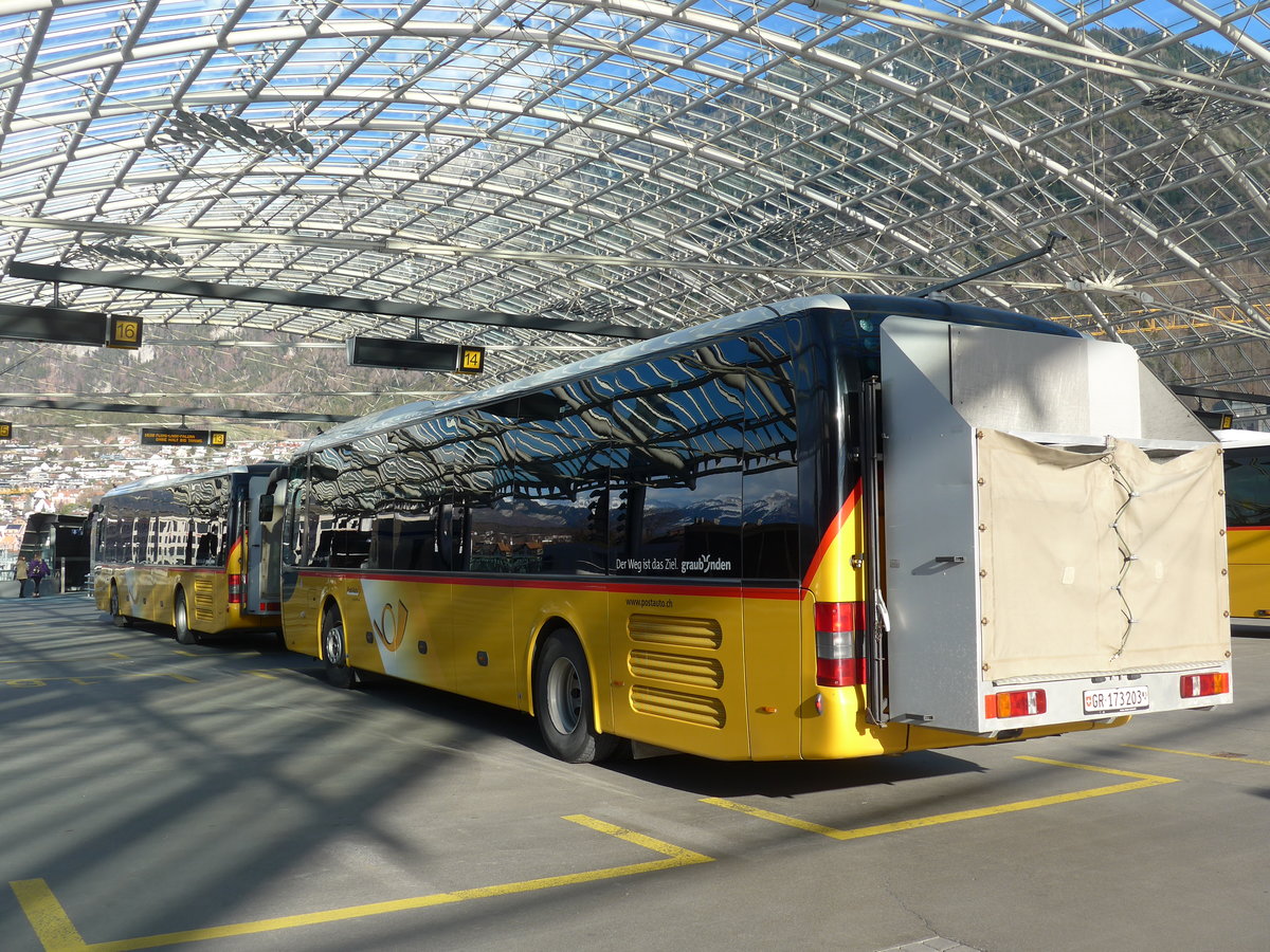 (202'139) - PostAuto Graub�nden - GR 173'203 - MAN am 10. M�rz 2019 in Chur, Postautostation