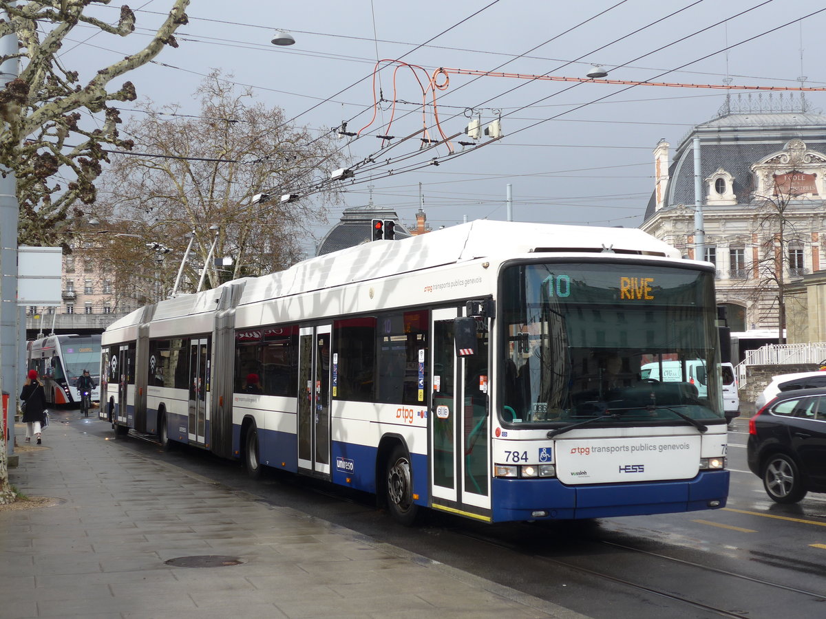 (202'240) - TPG Gen�ve - Nr. 784 - Hess/Hess Doppelgelenktrolleybus am 11. M�rz 2019 in Gen�ve, Place des Vingt-Deux-Cantons