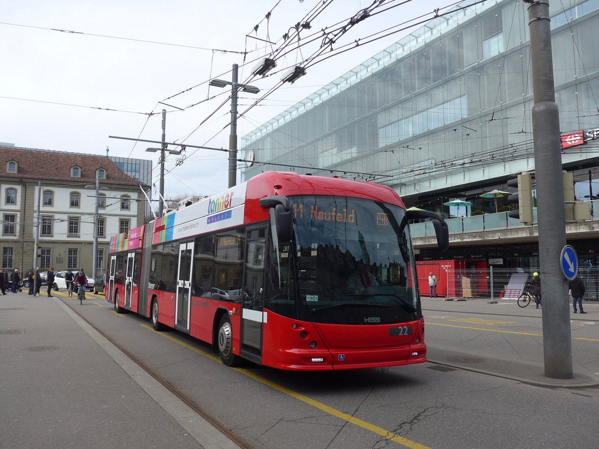 (202'349) - Bernmobil, Bern - Nr. 22 - Hess/Hess Gelenktrolleybus am 12. M�rz 2019 beim Bahnhof Bern