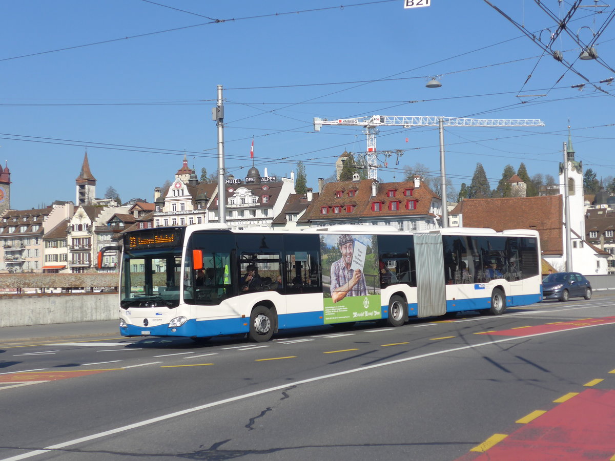 (202'939) - VBL Luzern - Nr. 174/LU 249'490 - Mercedes am 23. M�rz 2019 in Luzern, Bahnhofbr�cke