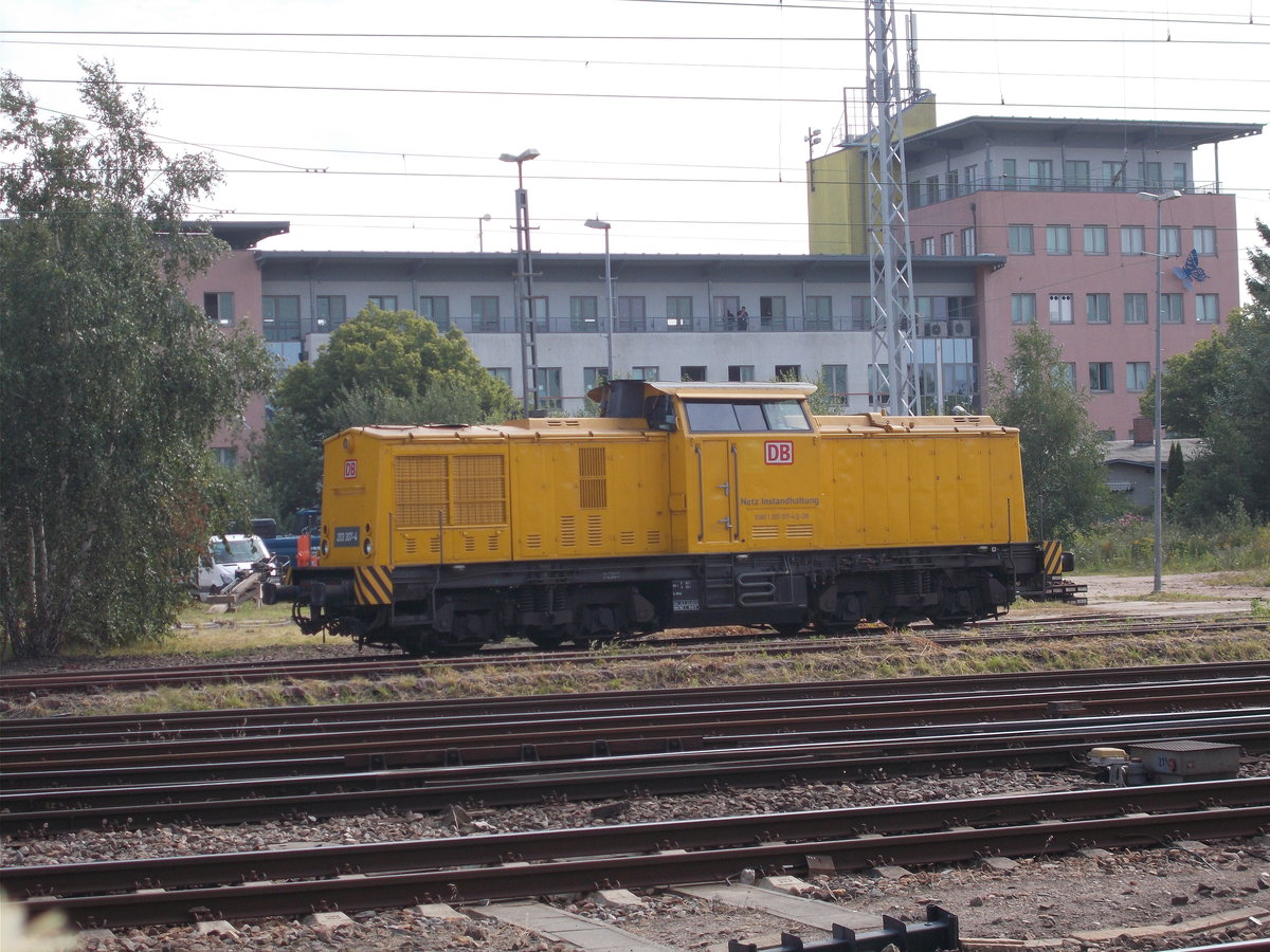 203 307,von DB Netz Instandsetzung,am 24.Juli 2016,in Rostock.
