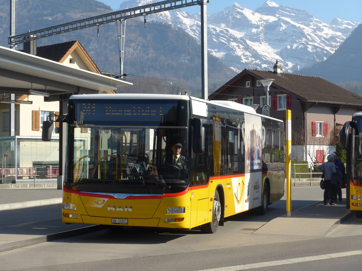 (203'045) - PostAuto Zentralschweiz - Nr. 9/OW 10'001 - MAN (ex Dillier, Sarnen Nr. 9) am 23. M�rz 2019 beim Bahnhof Sarnen