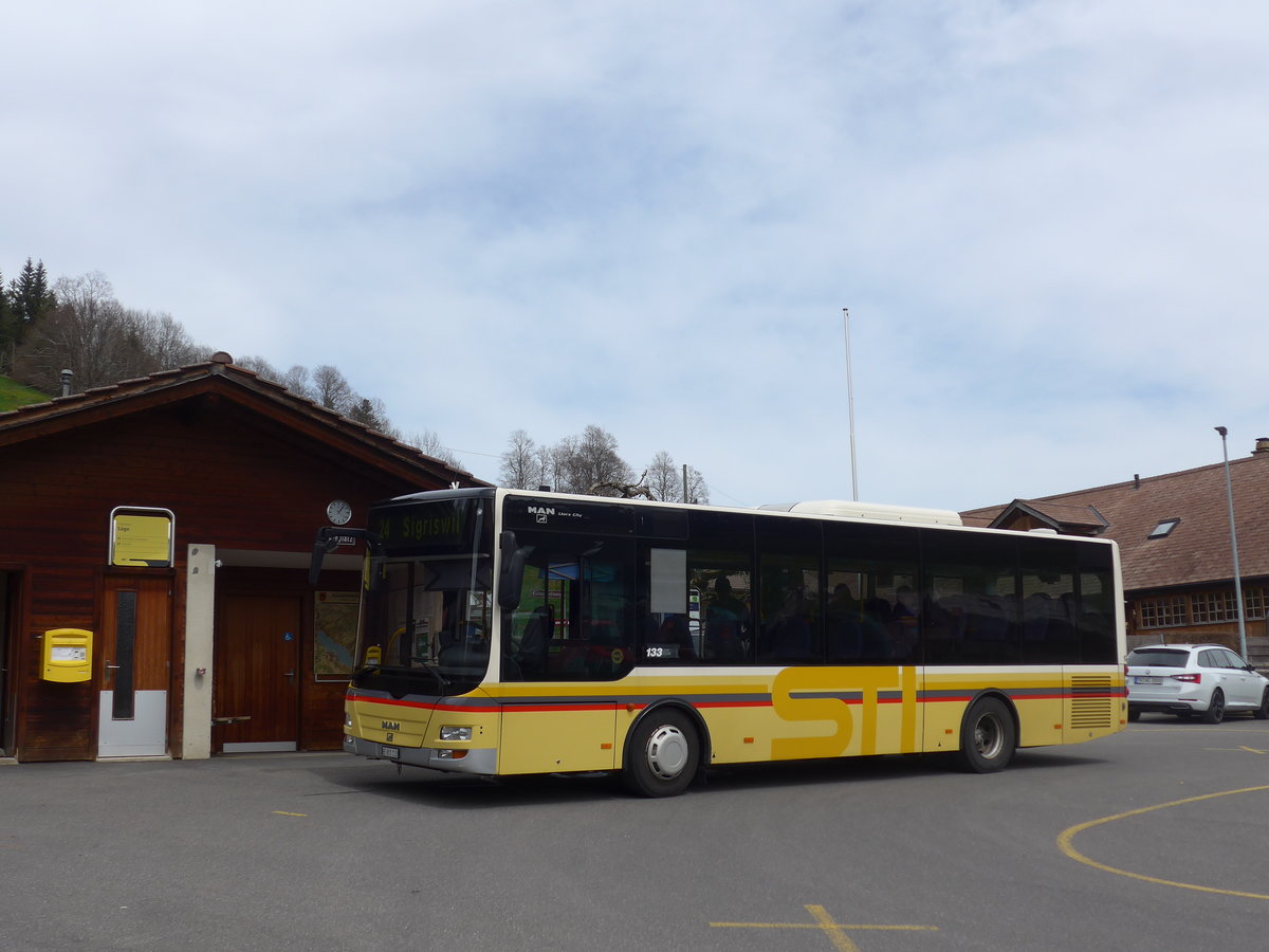 (203'856) - STI Thun - Nr. 133/BE 801'133 - MAN/G�ppel am 21. April 2019 in Schwanden, S�ge