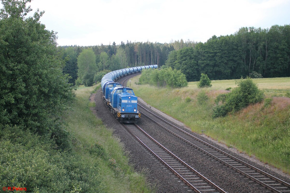 204 022 und 204 013 mit dem Hauerkesselzug nach Weiden bei Oberteich. 17.06.23