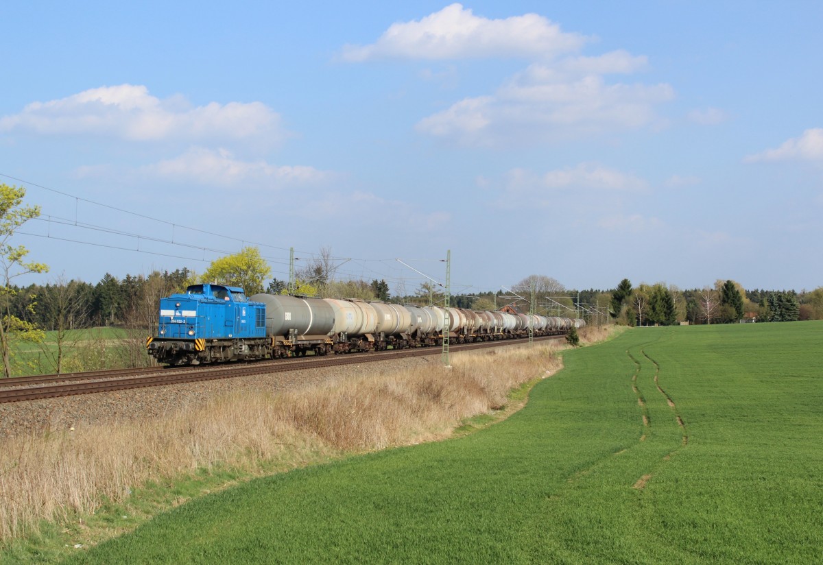 204 022 der PRESS ist am 06.04.14 mit einem Kesselzug an der Schpsdrehe nahe Plauen/V. zusehen. Gru zurck an den Tf!