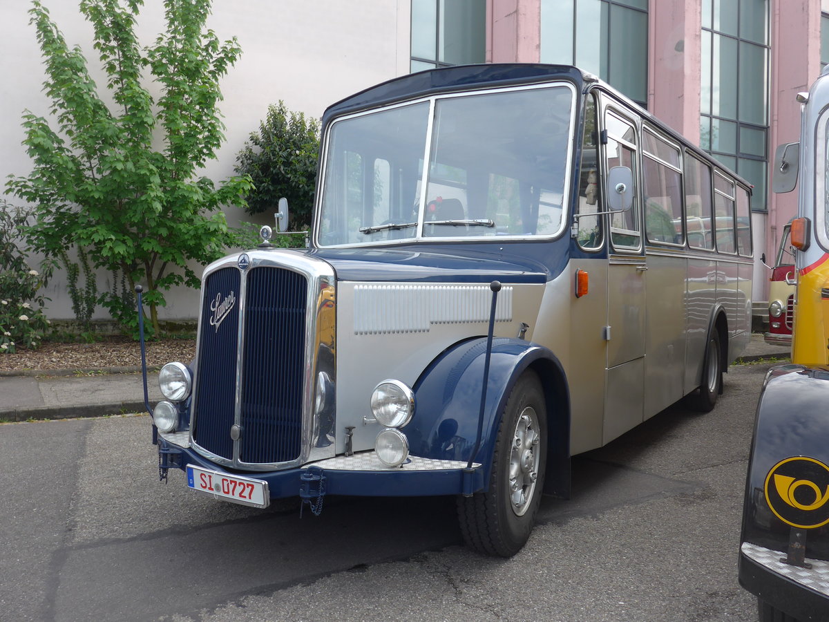 (204'086) - Aus Deutschland: Sch�ttler, Netphen - SI 0727 - Saurer/R&J (ex Braun, M�nster; ex M�ller, Neum�nster; ex Sol�r+Fontana, CH-Ilanz Nr. 14; ex Christell, CH-Falera) am 26. April 2019 in Haguenau, Parkplatz