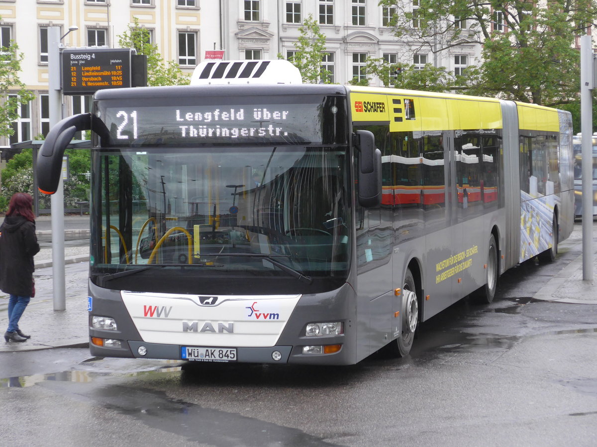 (204'692) - NVG W�rzburg - Nr. 845/W�-AK 845 - MAN am 9. Mai 2019 beim Bahnhof W�rzburg