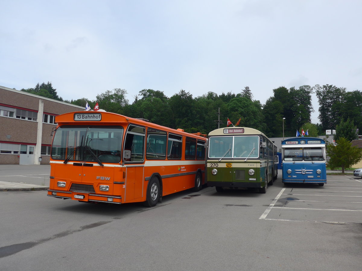 (206'600) - ZVB Zug (RWB) - Nr. 35/ZH 797'215 - FBW/Hess + SVB Bern (Bernmobil historique) - Nr. 270/BE 113'270 - FBW/SWS-Gangloff + VBZ Zrich (TMZ) - Nr. 540/ZH 315'491 - Saurer/Saurer (ex Nr. 7540; ex Nr. 540) am 22. Juni 2019 in Emmenbrcke, Debrunner Acifer