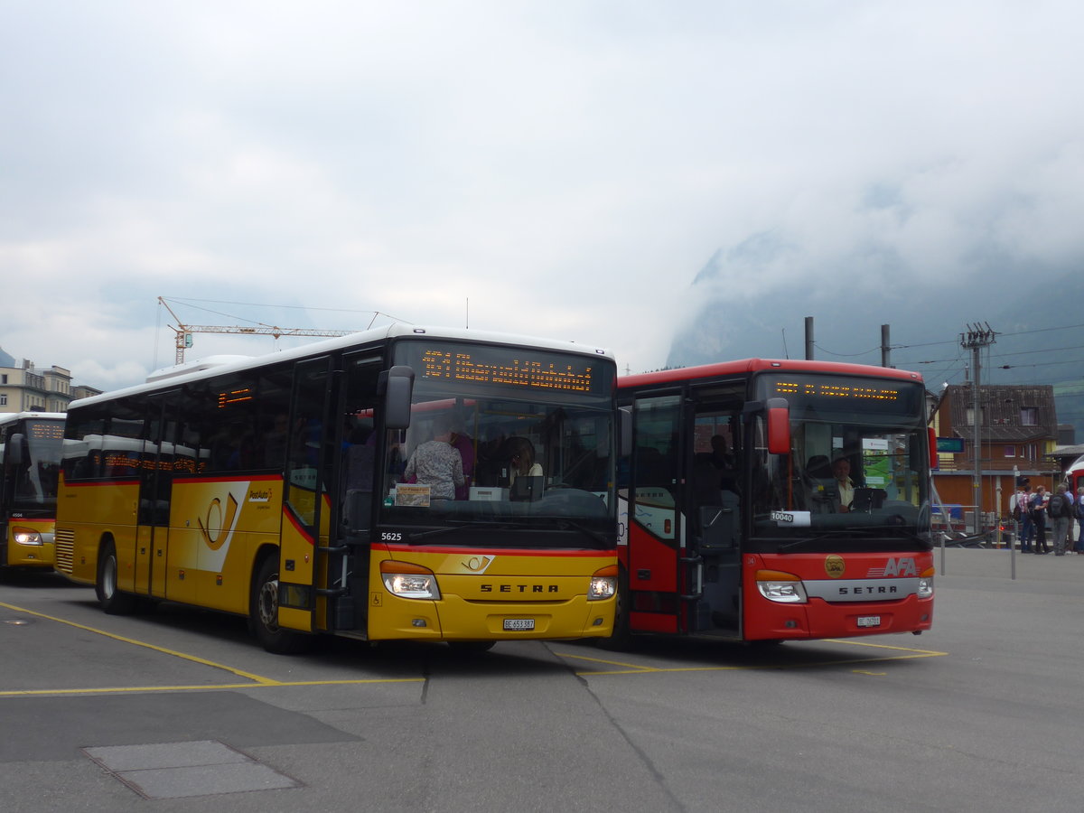 (207'651) - PostAuto Bern - BE 653'387 - Setra am 9. Juli 2019 in Meiringen, Postautostation