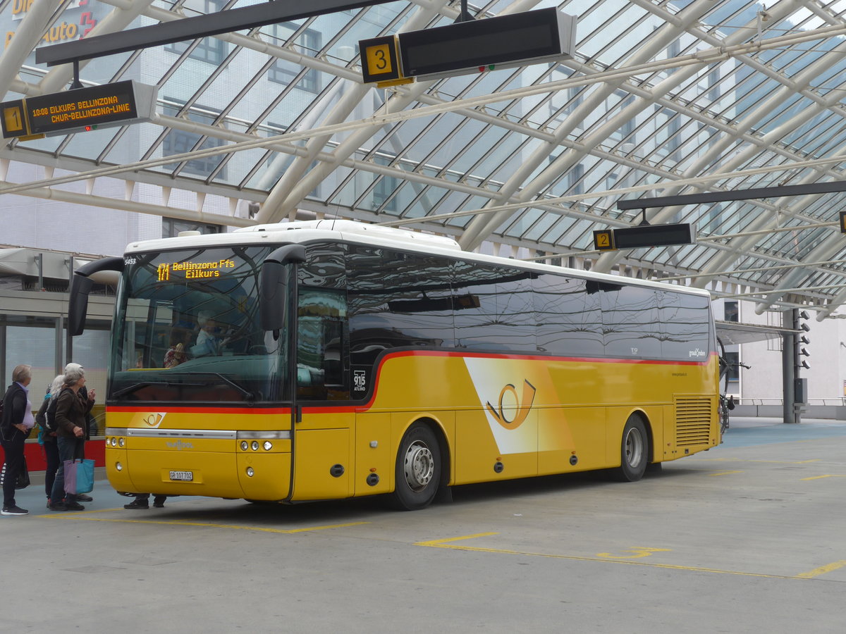 (208'029 - PostAuto Graub�nden - GR 107'702 - Van Hool am 21. Juli 2019 in Chur, Postautostation