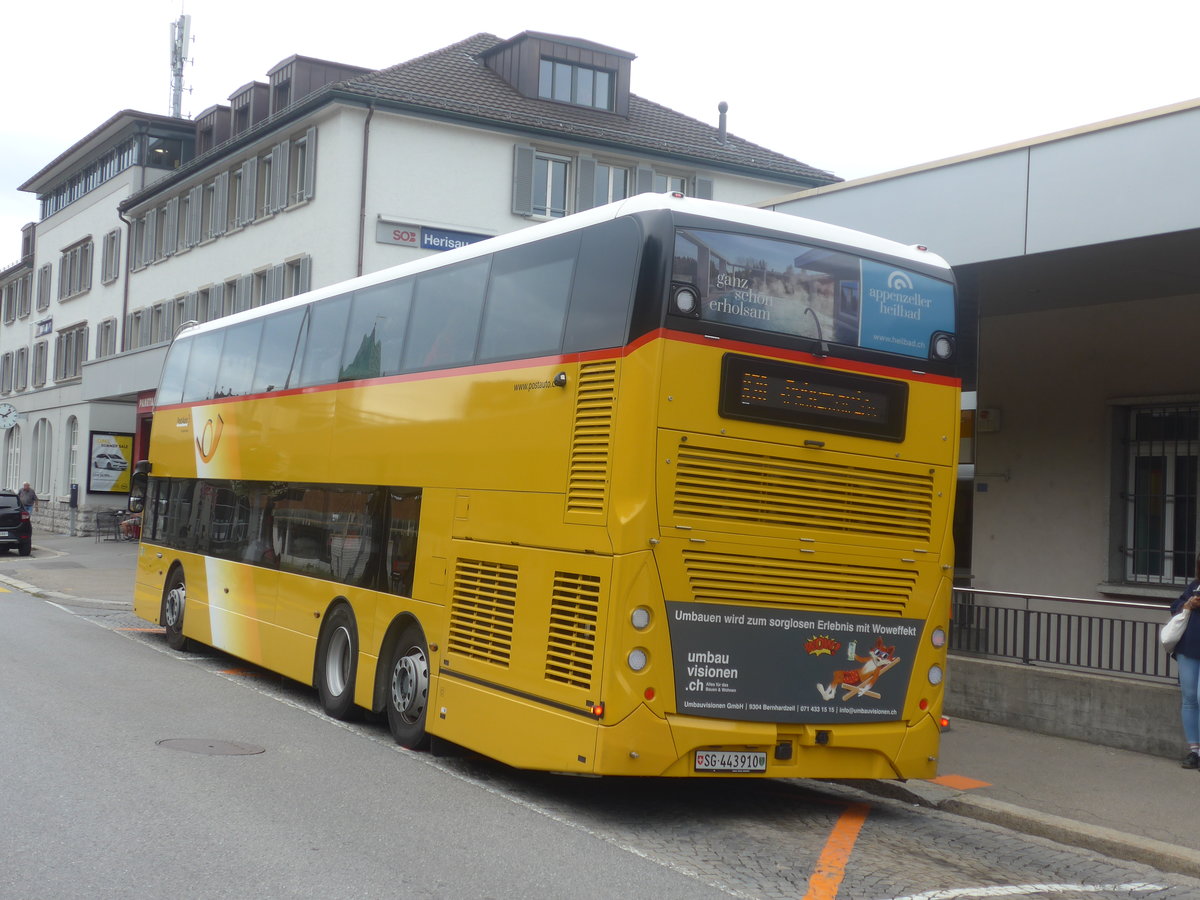 (208'900) - PostAuto Ostschweiz - SG 443'910 - Alexander Dennis am 17. August 2019 beim Bahnhof Herisau