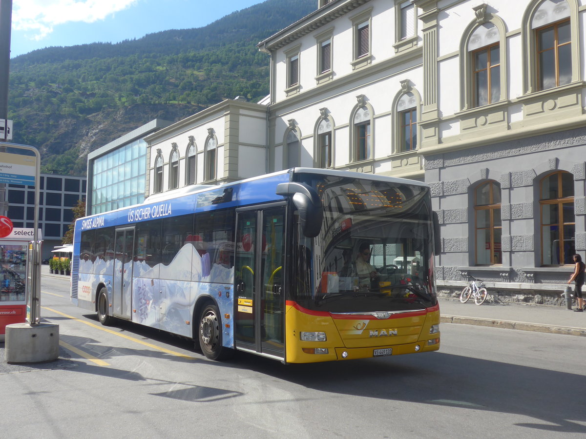 (209'041) - PostAuto Wallis - VS 449'120 - MAN am 18. August 2019 beim Bahnhof Brig