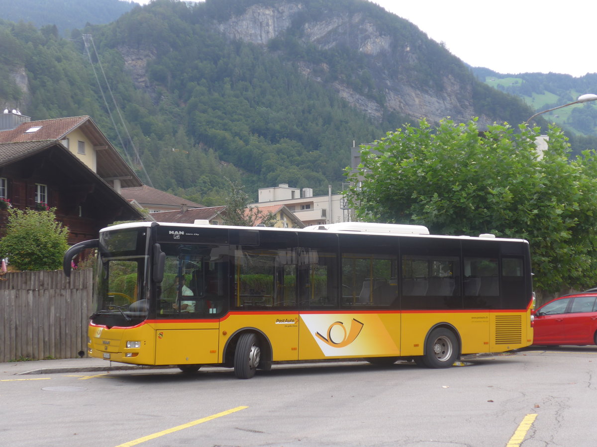 (209'183) - PostAuto Bern - BE 407'862 - MAN/Gppel (ex AVG Meiringen Nr. 62) am 1. September 2019 in Meiringen, Postautostation