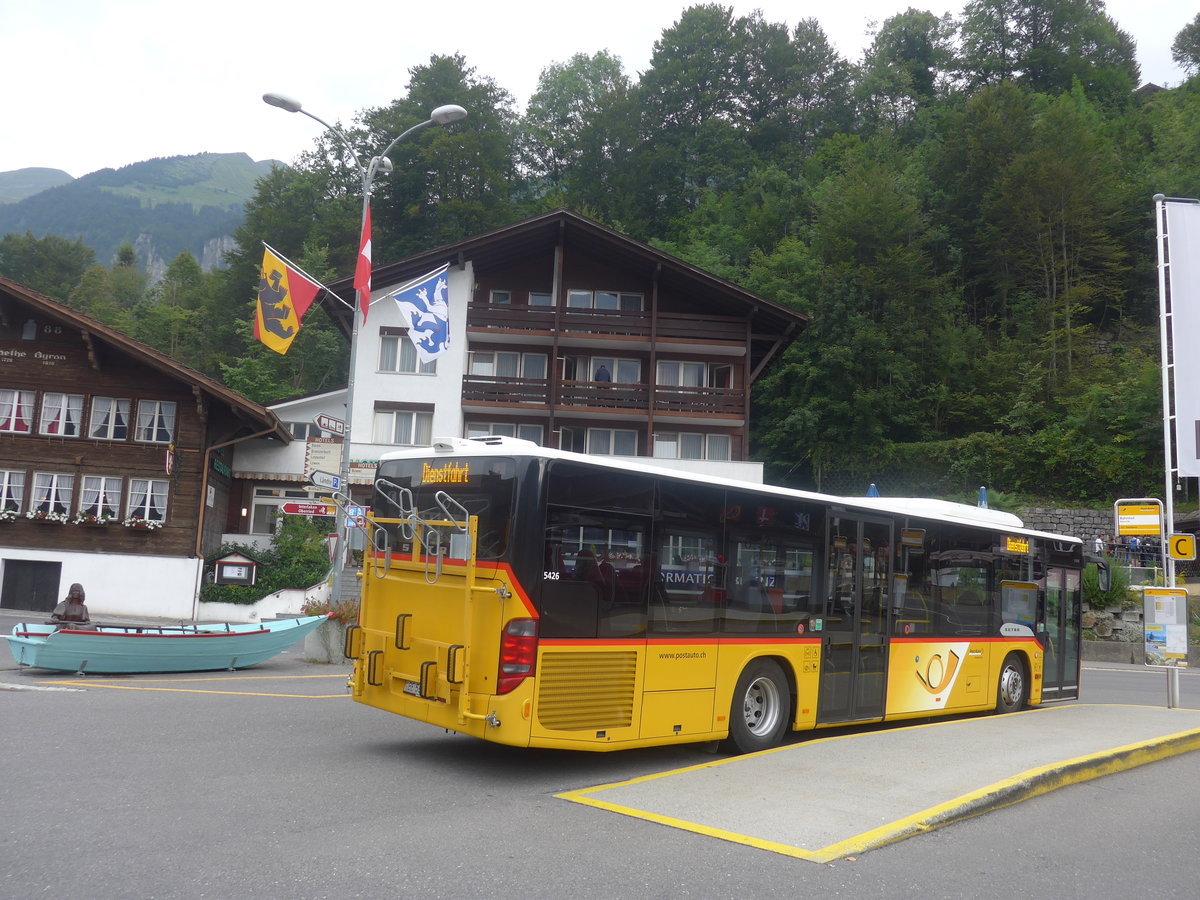 (209'207) - Fl�ck, Brienz - Nr. 3/BE 568'700 - Setra am 1. September 2019 beim Bahnhof Brienz