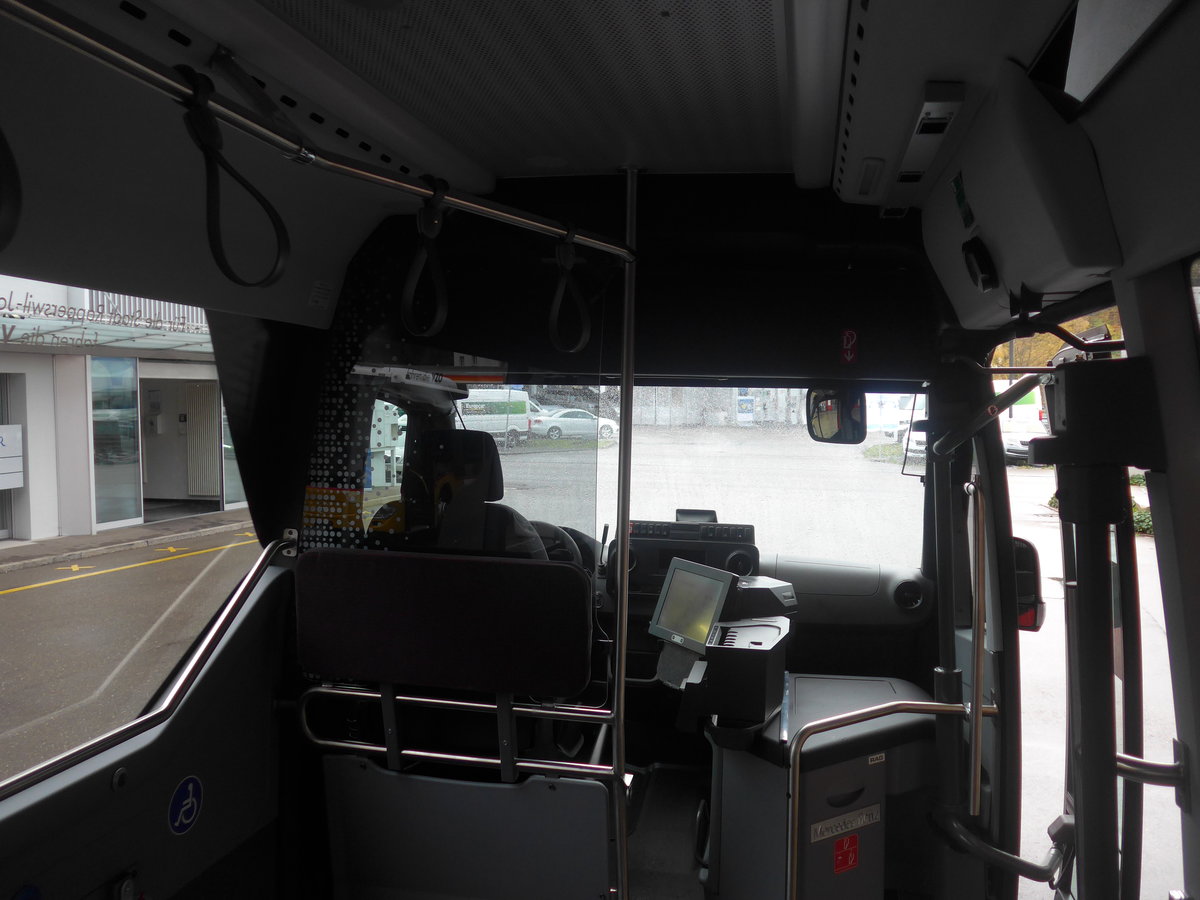 (210'847) - VZO Gr�ningen - Nr. 252 - Mercedes am 8. November 2019 in Kloten, EvoBus (Innenaufnahme)