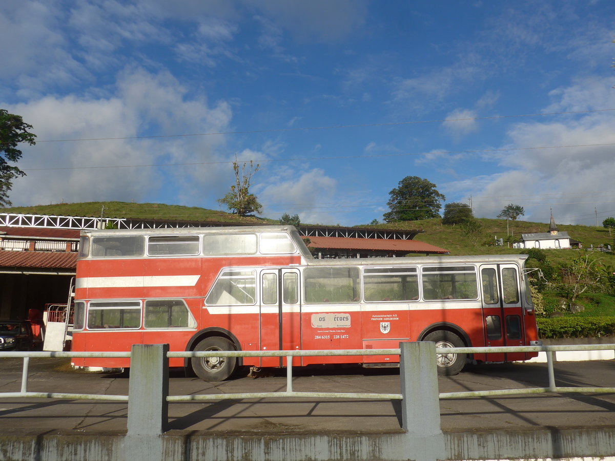 (211'714) - Ulrich, Nuevo Arenal - FBW/Vetter-R&J Anderthalbdecker (ex Wespe, CH-Altst�tten; ex AFA Adelboden/CH Nr. 6) am 19. November 2019 in Nuevo Arenal, Los H�roes