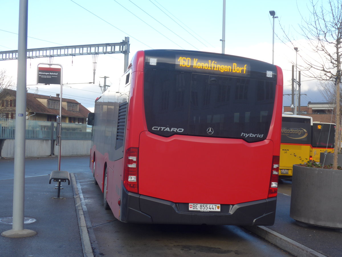 (212'917) - Bernmobil, Bern - Nr. 447/BE 855'447 - Mercedes am 14. Dezember 2019 beim Bahnhof M�nsingen
