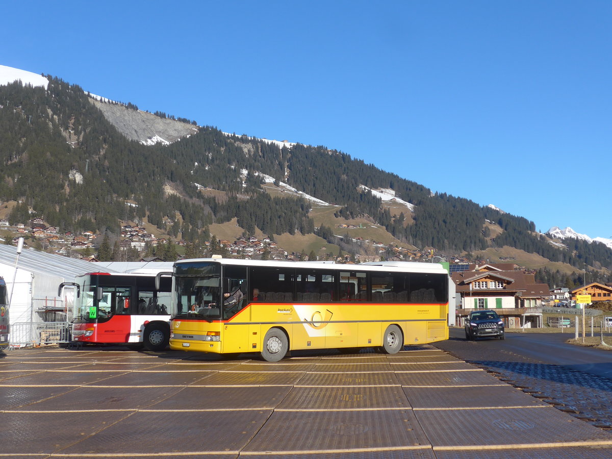 (213'578) - Spring, Schwenden - BE 26'671 - Setra am 11. Januar 2020 in Adelboden, Weltcup