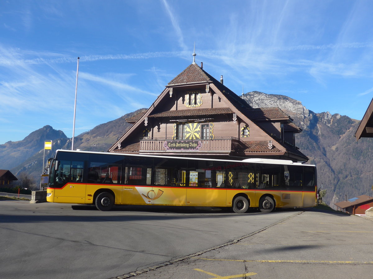 (213'789) - Thepra, Stans - Nr. 22/NW 5160 - Mercedes am 12. Januar 2020 beim Bahnhof Seelisberg