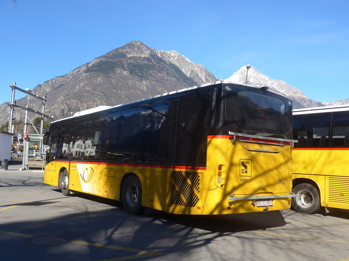 (214'780) - TMR Martigny - Nr. 140/VS 311'303 - Volvo am 22. Februar 2020 beim Bahnhof Martigny