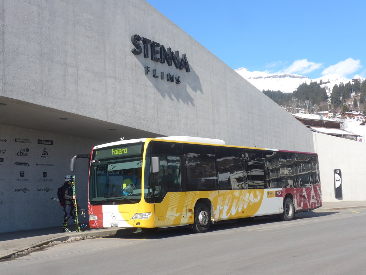 (214'964) - Stuppan, Flims - GR 161'660 - Mercedes am 1. M�rz 2020 in Flims, Bergbahnen