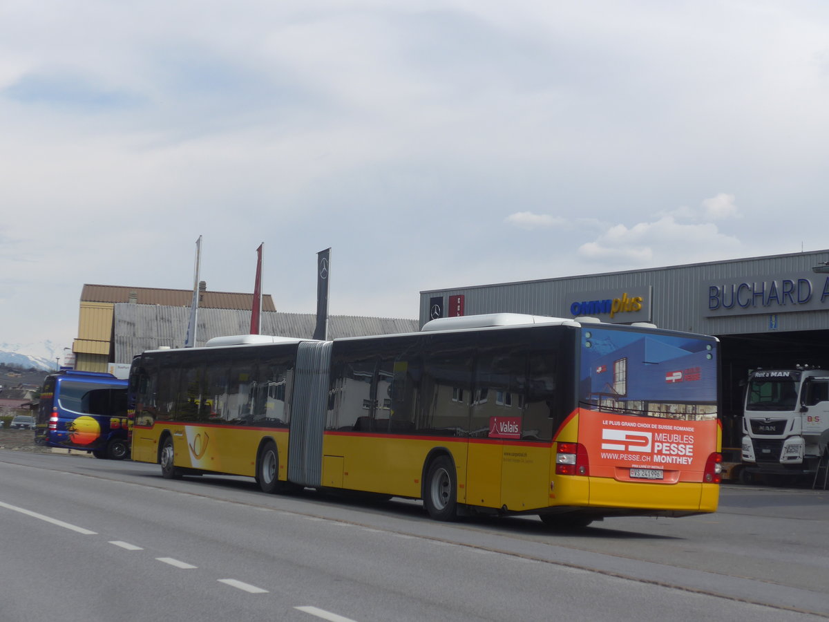 (215'320) - Buchard, Leytron - VS 241'996 - MAN (ex Nr. 159) am 20. M�rz 2020 in Leytron, Garage