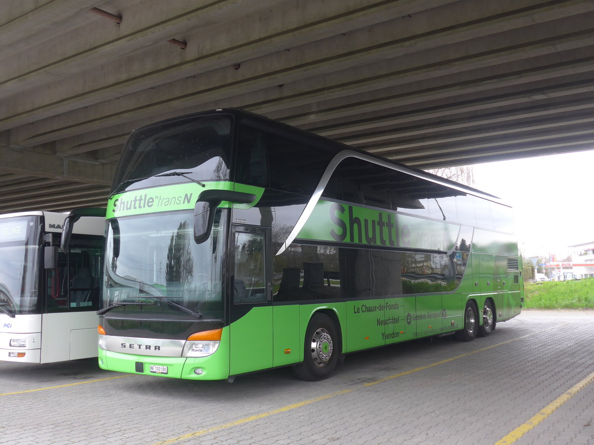 (215'408) - transN, La Chaux-de-Fonds - Nr. 80/NE 192'080 - Setra am 22. M�rz 2020 in Kerzers, Murtenstrasse