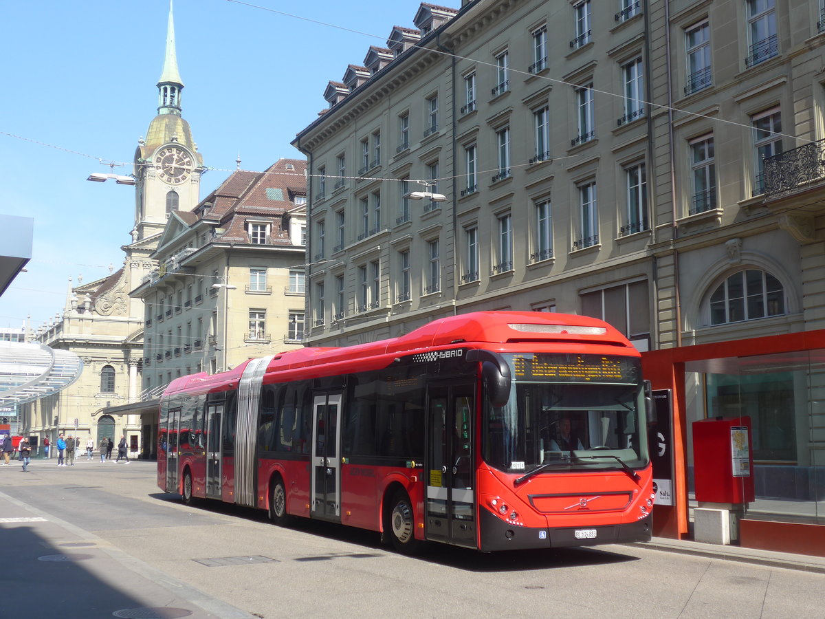 (215'604) - Bernmobil, Bern - Nr. 883/BE 514'883 - Volvo am 27. M�rz 2020 beim Bahnhof Bern