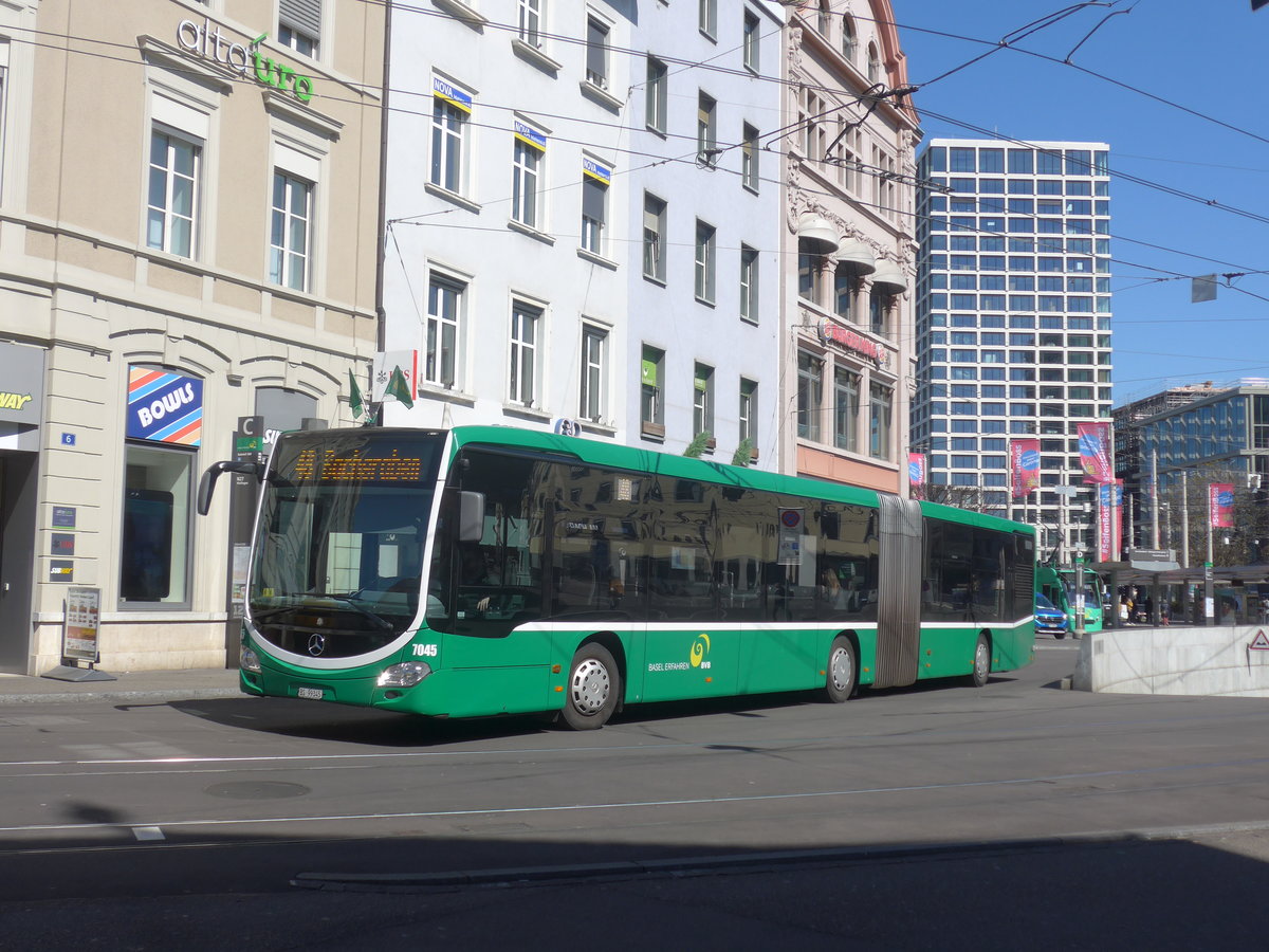 (215'759) - BVB Basel - Nr. 7045/BS 99'345 - Mercedes am 31. M�rz 2020 beim Bahnhof Basel